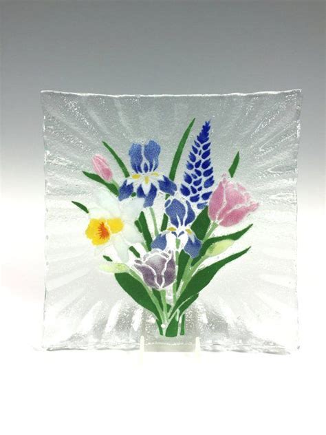 Fused glass flower sun catcher. Flower Dish, Fused Glass Plate, Floral Design, Spring ...