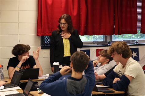 2023 Kentucky High School Teacher Of The Year Carries Lessons Learned