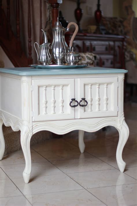 White interior chalk decorative paint behr chalk decorative paint is an easy way behr chalk decorative paint is an easy way to create a unique and trendy look for your next paint project. BB Frösch Chalk Paint Powder mixed with an aged white for ...