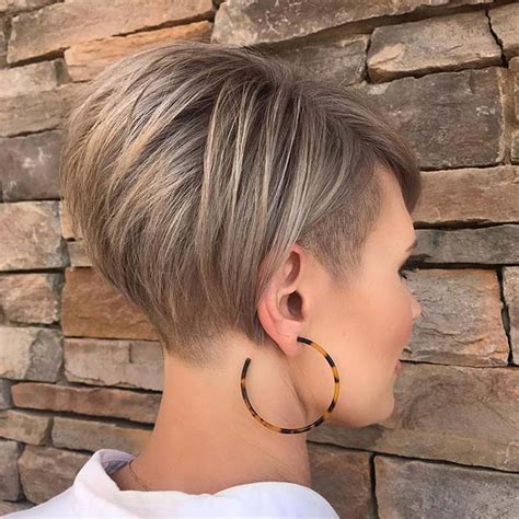 Stacked Bob Hairstyles For Fine Hair 2021 Style Rambut Terkini