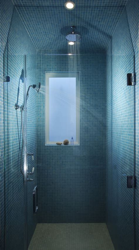 There are many exciting designs to choose from, and our guide to the most popular patterns will help you get started. 50 Cool And Eye-Catchy Bathroom Shower Tile Ideas - DigsDigs