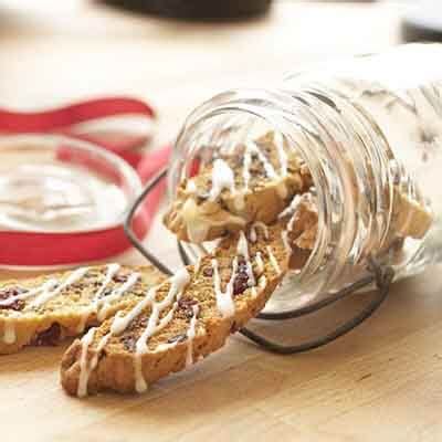 Fresh homemade almond apricot biscotti are pennies a piece and can be stored in the freezer and the best part is, you can stash the baked biscotti in the freezer, where they won't be as big of a. Cranberry Apricot Biscotti - Apricot Pistachio Biscotti ...