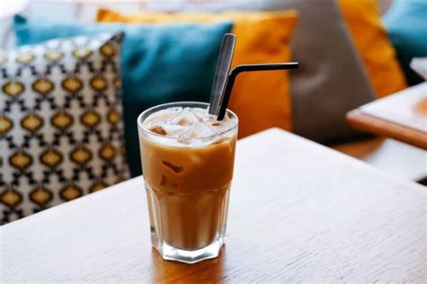 How To Make Iced Coffee From Hot Coffee Bean Poet