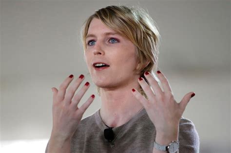 Chelsea Manning Details ‘lonely Life After Prison Release