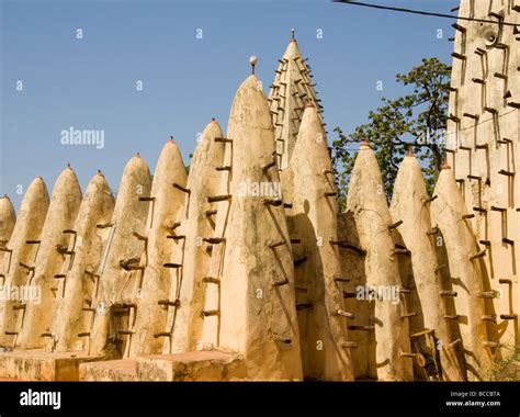 Le Burkina Faso Sahel Grande Mosquée De Bobo Dioulasso L