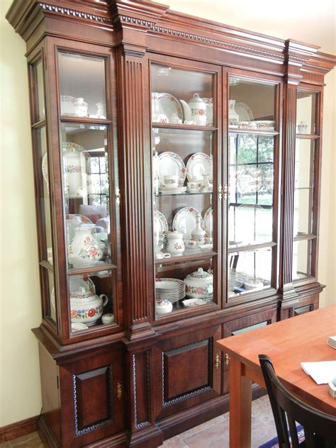 China Cabinet Gorgeous Perfect For Storage And Display Furniture