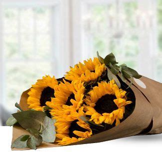 Many of us have friends and family living abroad, but that fact shouldn't stop us from celebrating the special moments with them. Flower Delivery in Philippines | Flowers to Philippines ...