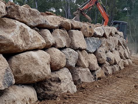 Bush Rock Retaining Walls Bush Rock Supplier Gold Coast And Brisbane