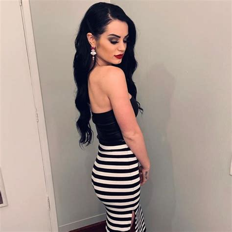 25 Stunning Instagram Snaps Of Paige Wwe Paige Instagram Instagram