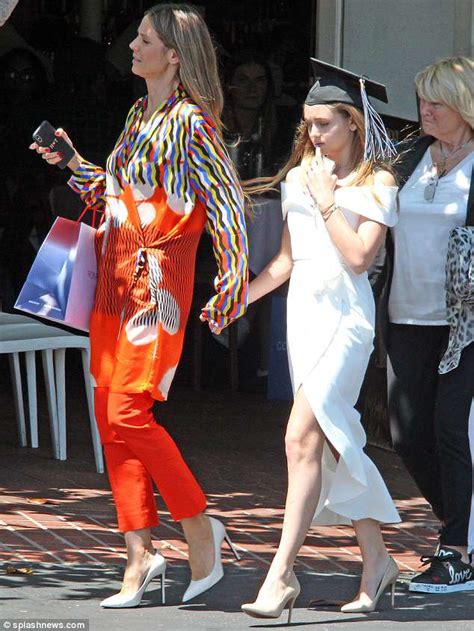 Heidi Klum dons bright ensemble to take mini-me daughter Leni out for ...