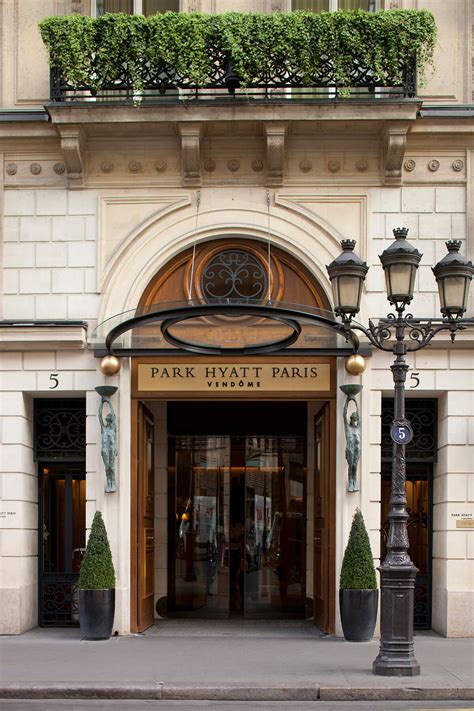 Hotel Of The Month Park Hyatt Paris Vendôme France Lux Magazine