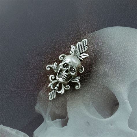 Skull Brooch Halloween Jewelry Gothic Jewelry Skull Lapel Etsy