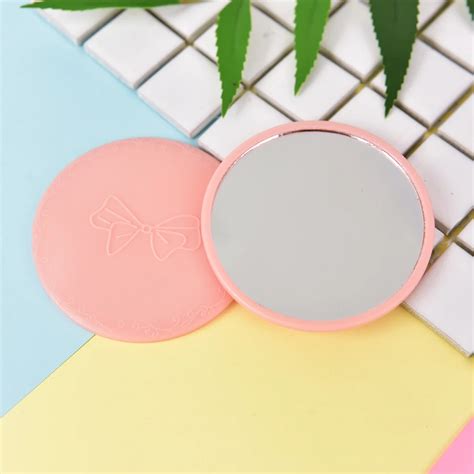 Cute Portable One Sided Mini Pocket Makeup Mirror Cosmetic Compact Metal Mirrors Color Random