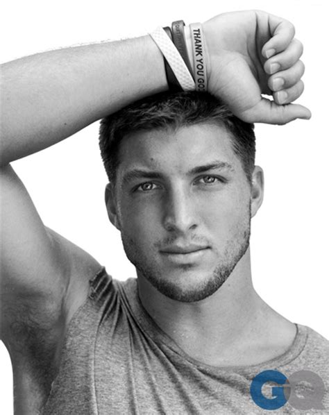 Why It S Awesome That Tim Tebow Is Back In The Nfl Gq