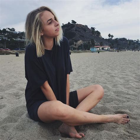 Jenn Mcallister On Instagram “the Only Place I Wanna Be” Jennxpenn Woman Crush Cool Hairstyles
