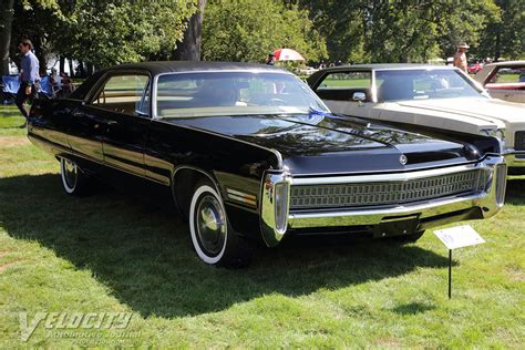 1972 Imperial Lebaron Pictures