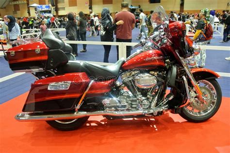 Beautiful American S Made Harley Davidson Easy Rider And Chopper
