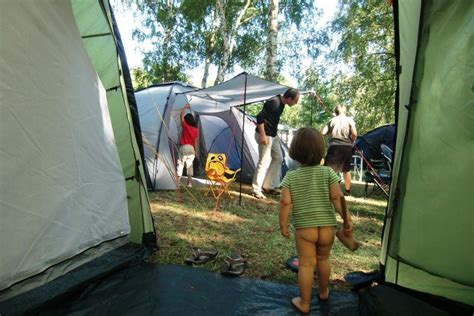 Checkliste für Anfänger Camping mit Kindern was muss mit Camping
