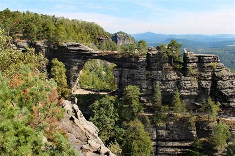 Wir argern uns noch heute dieses naturwunder in tschechien nicht bestaunt zu haben. Schöne Natur des Nationalparks Böhmische Schweiz ...
