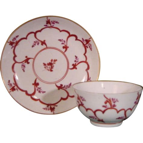 Antique 18th Century Italian Cozzi Porcelain Tea Bowl And Saucer C1755