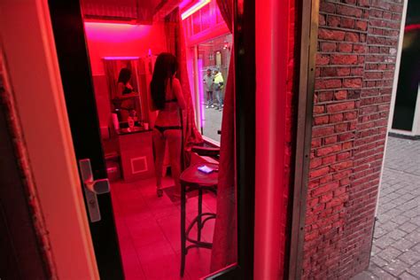 is it curtains for amsterdam s red light district
