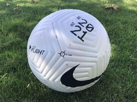 Nike Flight Soccer Ball Soccer Cleats 101