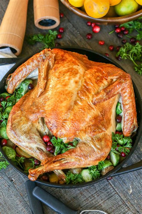 Our Ultimate Guide To The Easiest Thanksgiving Turkey Roasted Turkey