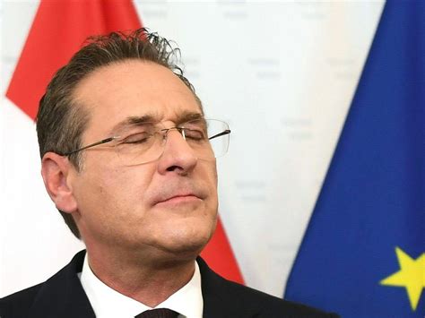 Austria inscrit le 10 janv. Nach Skandal-Video: HC Strache legt alle Ämter ab - Causa ...