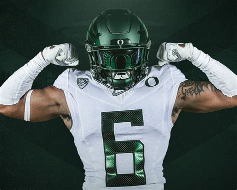 Oregon Ducks Release Uniform Combo For Auburn Game