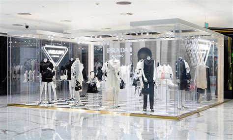 Prada于北京skp呈现prada Symbols限时店