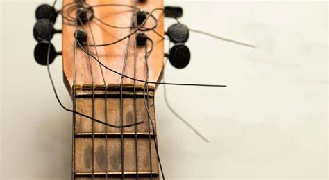 Can Guitar Strings Rust Or Do They Tarnish Answered Traveling