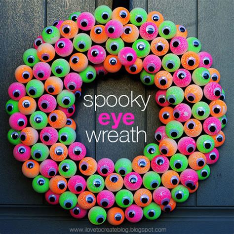 Spooky Eyeball Wreath Ilovetocreate