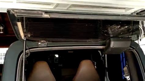 How to remove and install jeep wrangler rear window struts  