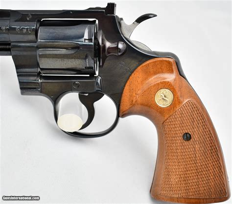 Colt Python 4 1973 Blue