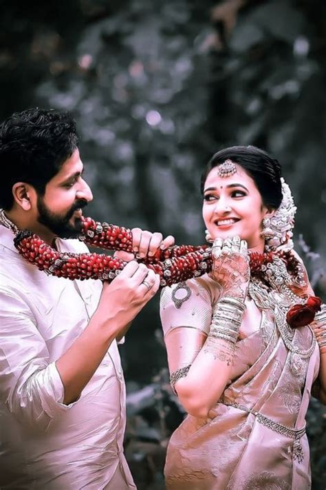 25 Poses For South Indian Wedding Couples Cute Couple Selfies