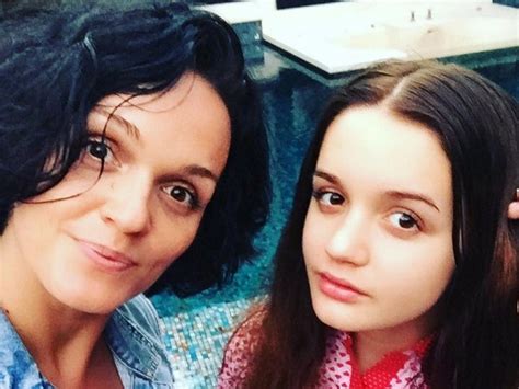 Певица Слава вывела в свет старшую дочь и ее бойфренда