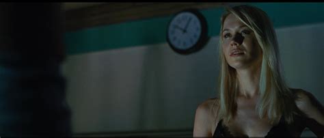 Naked Kristen Hager In Aliens Vs Predator Requiem