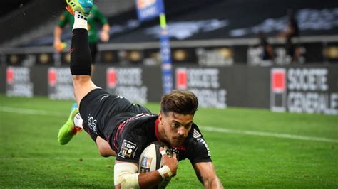 La finale du top 14 entre le stade toulousain et la rochelle a lieu vendredi 25 juin à 20h45, le remake de la finale de coupe d'europe remportée par les rouges et noirs. Rugby : Toulouse rejoint La Rochelle en finale du Top 14 ...