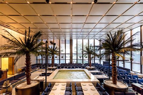 A Final Look Inside The Iconic Four Seasons Restaurant Curbed Ny