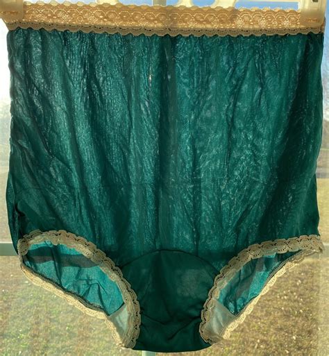Greenco Maid Vintage Green Nylon Granny Panties Mushr Gem
