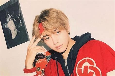 The bts meal is part of mcdonald's celebrity menu. BTS' V named Most Handsome Face | Handsome faces, Bts v ...