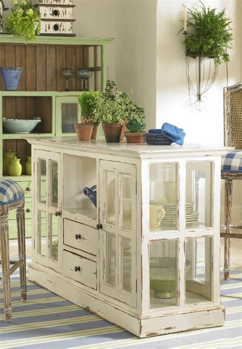 17 Creative Ways To Repurpose And Reuse Old Windows