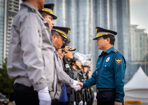 Busan Police Launch Security Detail For Korea Asean Summit