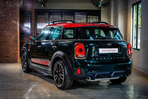 The Latest Facelift Four Door Minis Are Here Mini Cooper S Clubman