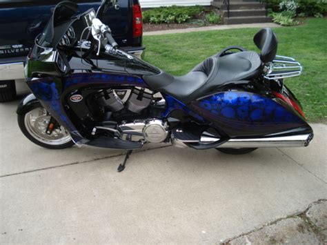 Home forums home > riding >. Information on Victory Vision, Victory Vegas, Victory ...