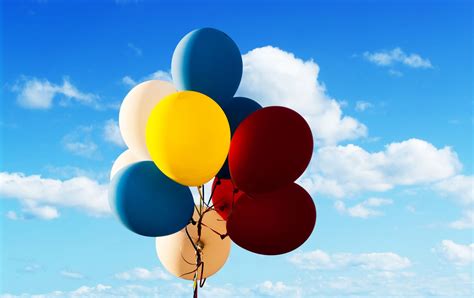 Balloons In The Sky Free Stock Photo Resim