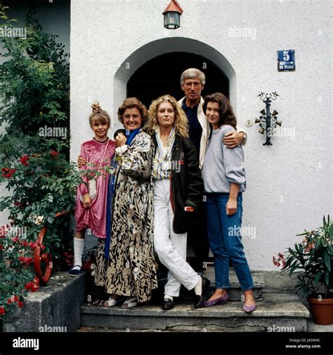 Die glückliche Familie, Familienserie, Deutschland 1987 - 1991 Stock ...