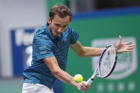 Prime minister dmitry medvedev worries the government will have to cut social programs as budget woes continue in russia. Tennis, Medvedev sempre più forte: batte Zverev e vince a ...
