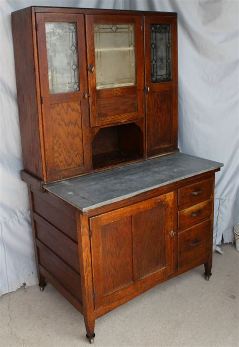 Avail from us pvc kitchen cabinet in distinct shapes watch related videos. Bargain John's Antiques | Antique Oak Sellers Kitchen ...