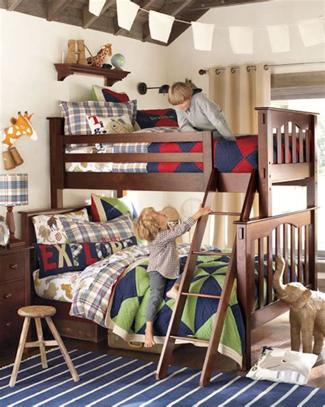 A sleeping one, a study one, a hangout if possible looking for some awesome boy's bedroom ideas for small rooms that your kids will love? 21 Shared Boys Room Designs To Try This Year | Interior God